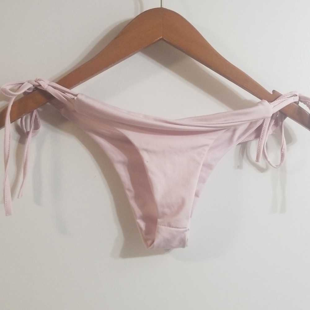 Bathing suit bottoms